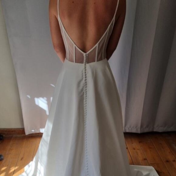 ESSENSE OF AUSTRALIA WEDDING DRESS CLEAN DOVE SATIN BALLGOWN SHEER BACK SIZE 12 - Picture 7 of 16